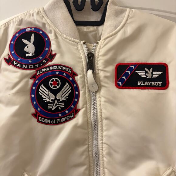 Rare Alpha Industries x Playboy Vandy 1 MA-1 Flight Jacket Patch White Mens XS - Picture 3 of 9